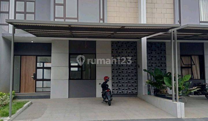 Di Sewakan Rumah Cantik 2 Lantai Siap Huni Di Grand Wisata 1