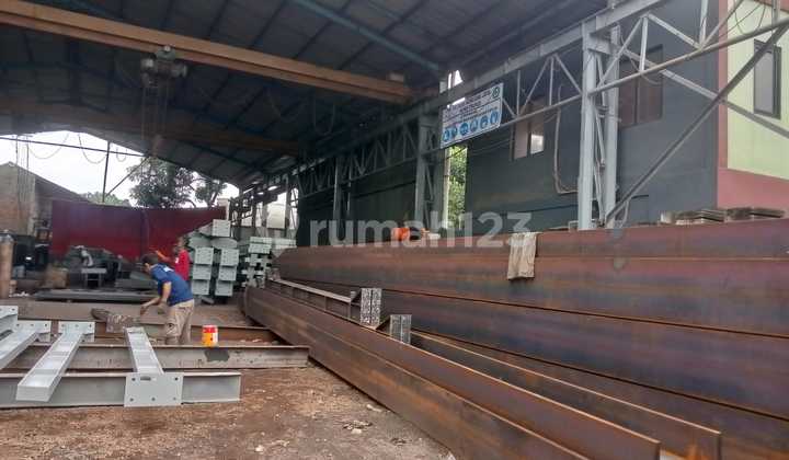 For Sale: Former Fabrication Building & Shophouse in Bojong Klapa Ninggal, Bogor For Sale: Former Fabrication Building & Shophouse in Bojong Klapa Ninggal, Bogor