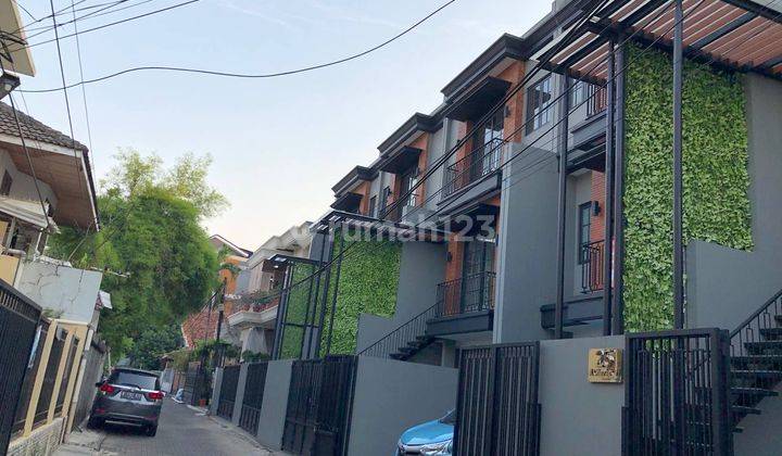 Townhouse strategis Jl Cilandak VI 1