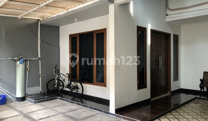 Rumah strategis pusat kota Jl. Danau Medara Bendungan Hilir 2