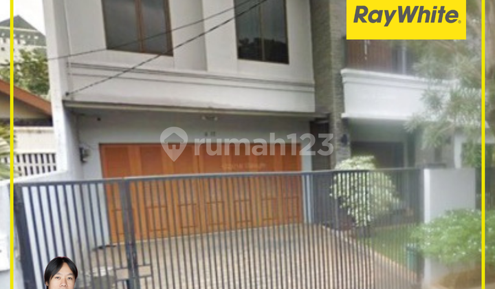 Rumah Jl. Tosiga Xi, Kebon Jeruk, Jakarta Barat