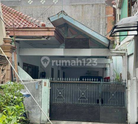 Rumah Tua Jl. Gelong Baru Timur, Tomang, Jakarta Barat 2