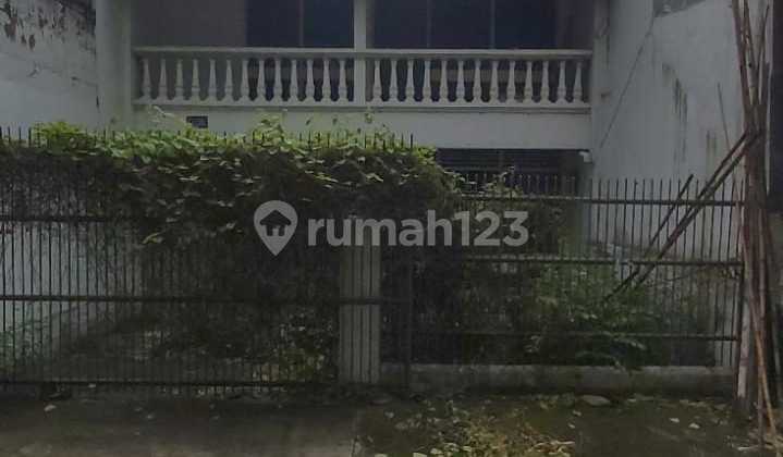 House on Jl. S. Parman, West Jakarta 2