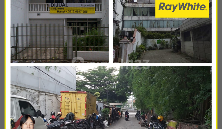 House on Jl. S. Parman, West Jakarta