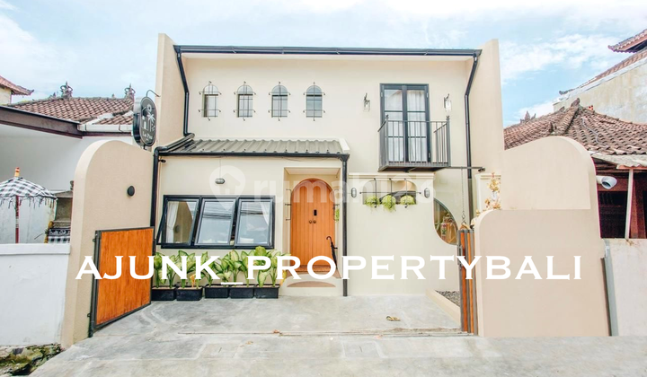 Compact Villa Modern Style, Prime & Strategic Location in Canggu Area Compact Villa Modern Style, Prime & Strategic Location in Canggu Area