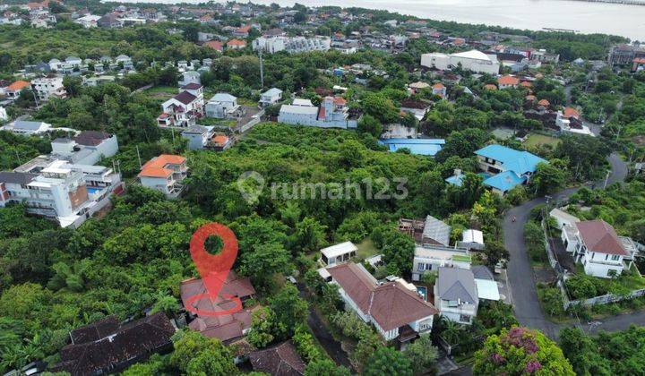 Tanah Pinggir Tebing & View Laut Kawasan Elit, Mumbul Nusa Dua 1