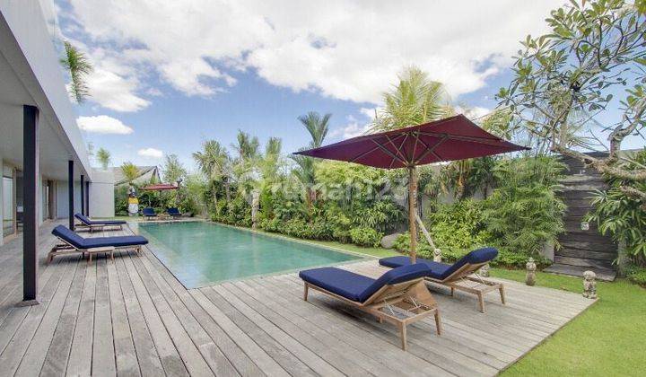 Luxury Villa with Rice Field View, Canggu Tibubeneng area 2