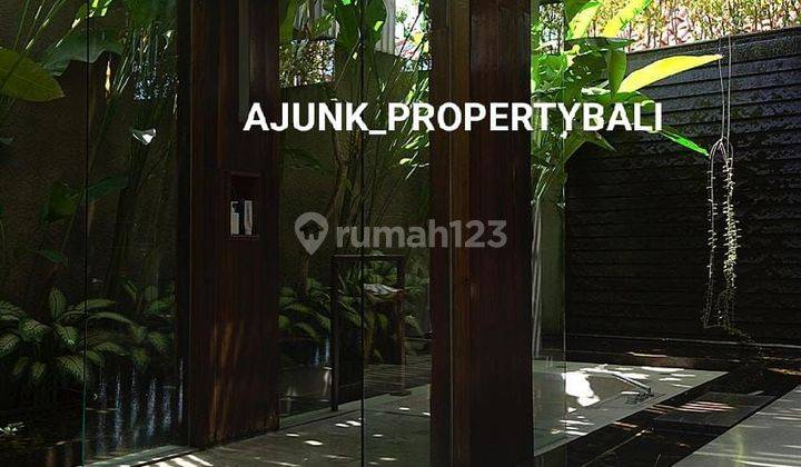 Vila Di Area Premium Arsitek Andra Matin, Dekat KUDETA, Seminyak 2