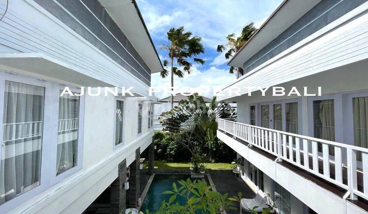 Villa in the elite environment of One Gate Villa, Premium area of Canggu Berawa 1