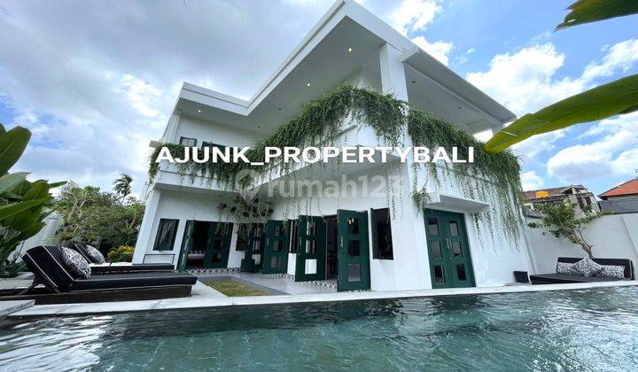 Vila Baru, Style Modern, Lokasi Premium Berawa - Canggu 2