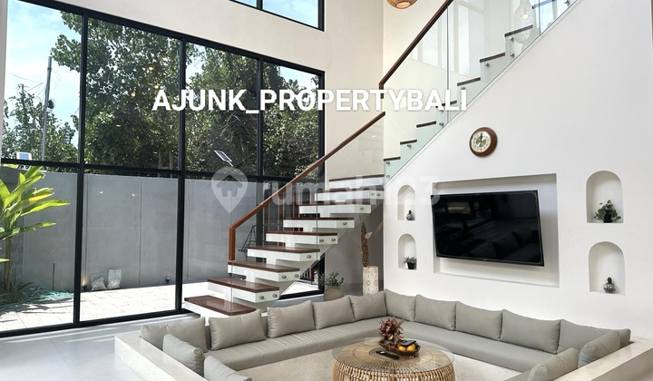 Vila Baru, di Jl Raya Canggu, Hanya 10 Menit ke Pantai Berawa 2