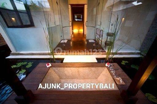 Vila Luxury Depan Pantai One Gate Security 24 Hrs, Pererenan 2