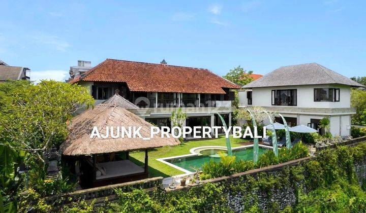 Beautiful & Strategic Villa with a Large Garden, in Ungasan 1