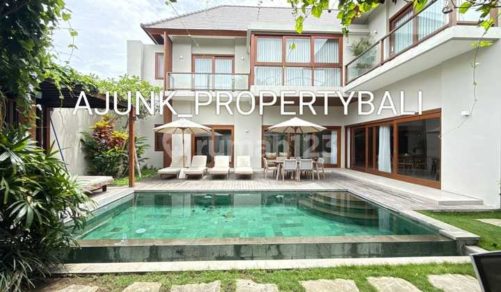 Modern Tropical Villa Style in Premium Location Bumbak - Umalas Area