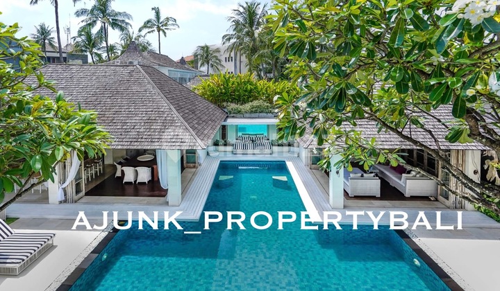 Vila Mewah Lokasi Premium Hanya 100 Mtr Dari Kudeta Seminyak Vila Mewah Lokasi Premium Hanya 100 Mtr Dari Kudeta Seminyak