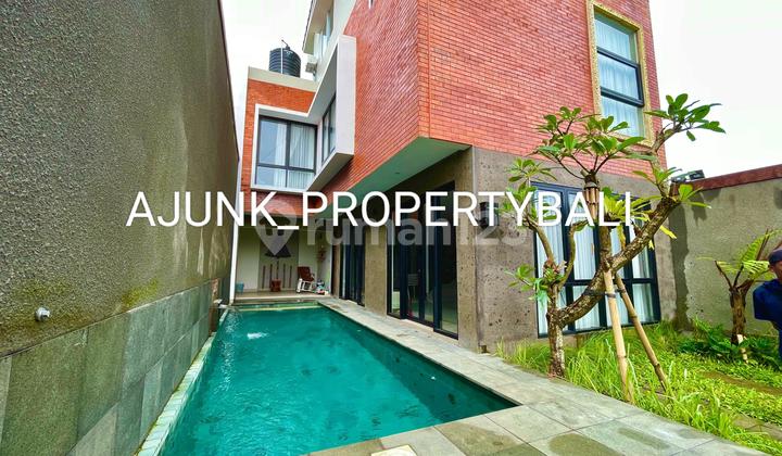 Vila Baru Style Modern Hanya 4,9 Km Ke Pantai Pandawa, Ungasan