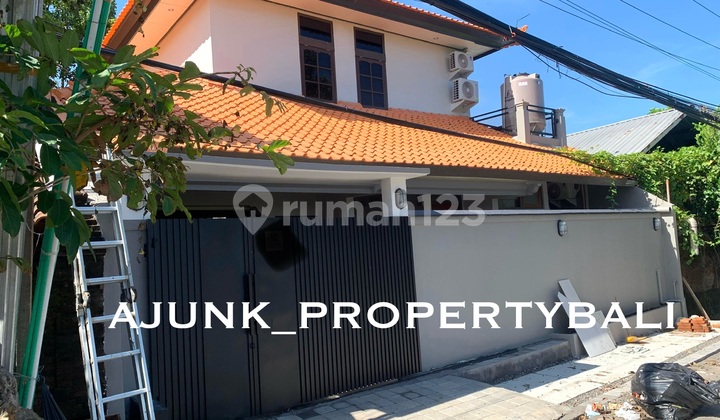 Vila Baru Selesai Renovasi, Jln Kaki ke Pantai Padang Galak Sanur Vila Baru Selesai Renovasi, Jln Kaki ke Pantai Padang Galak Sanur