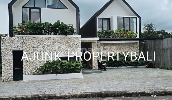 Vila Baru 2 Unit Lingkungan Komplek Vila, Dekat ke Pantai Saba