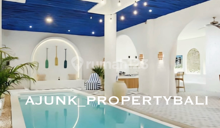 Vila Modern Santorini, 7 Menit ke Pantai Pandawa, di Ungasan Vila Modern Santorini, 7 Menit ke Pantai Pandawa, di Ungasan