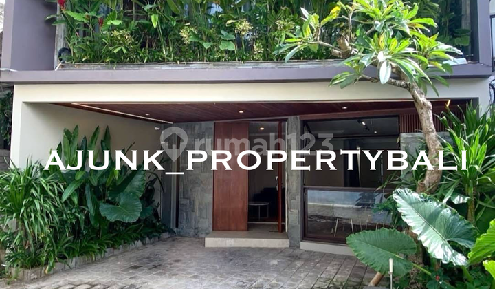 Modern Villa Style Location Toya Ning Area - Ungasan