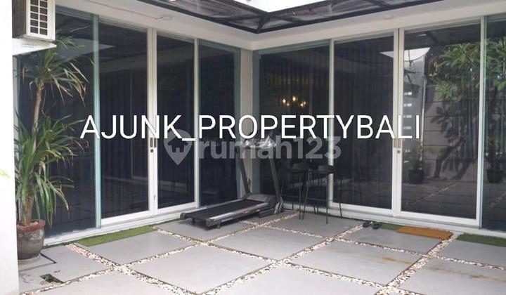 Rumah Style Modern Lingkungan Perumahan One Gate, Sunset Road 2