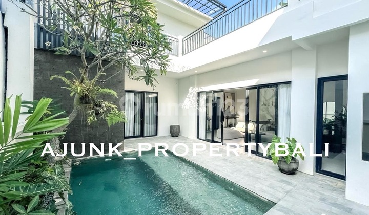 Modern Tropical Villa on Bidadari Street - Seminyak