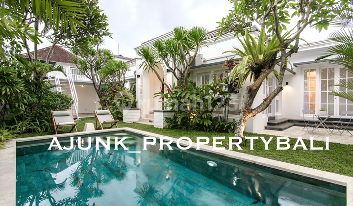 Price Drop, Modern Villa in Strategic Location Tegal Cupek - Umalas