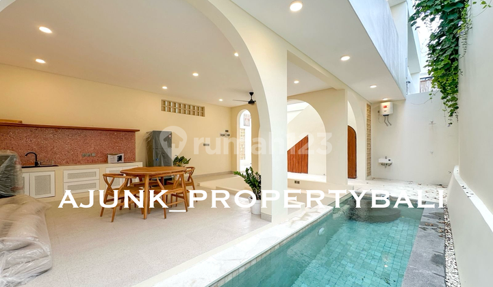 Brand New Modern Villa in Canggu, Only 10 Minutes to Berawa Beach