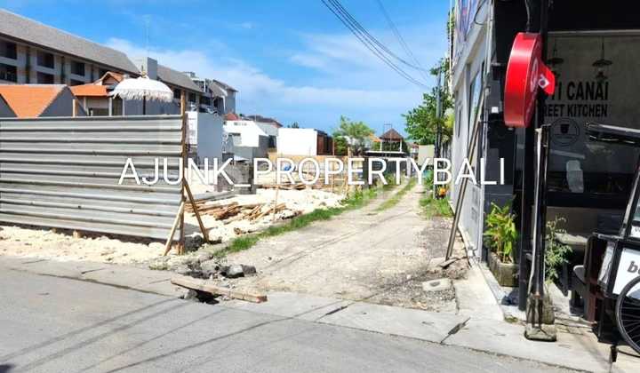 Strategic Land Premium Area Only 3 Minutes to Batu Bolong Beach.