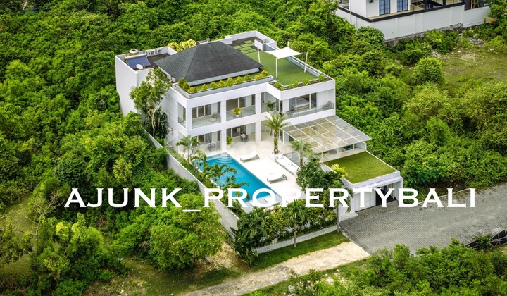 Vila Mewah & Elegan Dgn View Indah Dari Rooftop, Area Ungasan