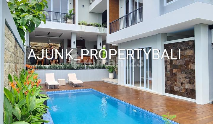 Vila Baru Style Tropical Modern Dengan View Laut, Ungasan
