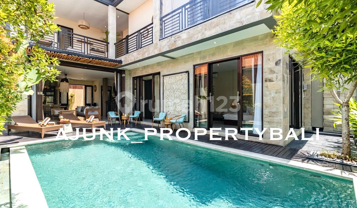 Investasi Terbaik, Dibawah Harga Pasar, Vila Tropis di Seminyak