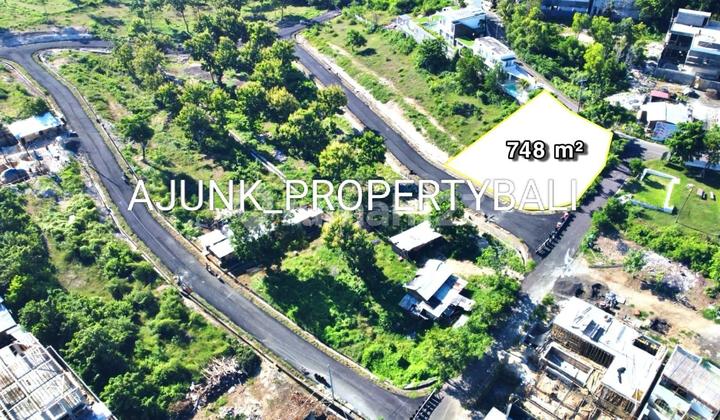 Partial Land with Sea View Available for Purchase at Cemongkak Beach, Pecatu. Partial Land with Sea View Available for Purchase at Cemongkak Beach, Pecatu.