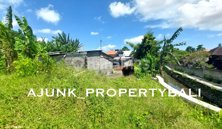 Tanah Strategis Cocok Untuk Rumah Pribadi Atau Vila, Kerobokan