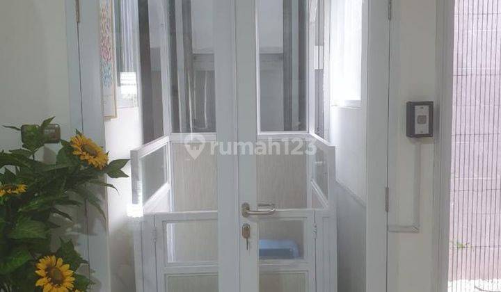 Disewakan Rumah Ada Lift Di Gading Serpong, Kamar Tidur 5, San Lorenzo 1