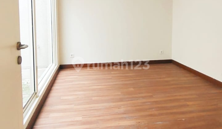 House for rent in Mozart, Gading Serpong, minimum lease 2 years. 1
