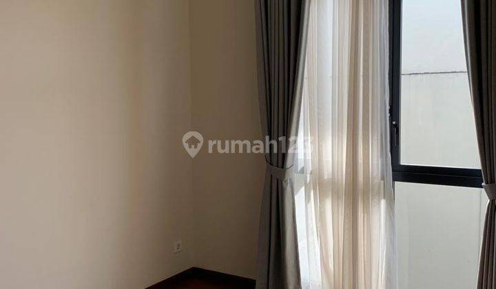 Dijual rumah di Lancewood, Navapark, bsd, L10, selatan 2