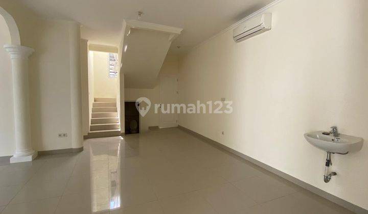 Disewakan Rumah di Alicante, gading serpong, L10 5