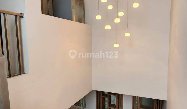 Dijual rumah di Pascal, scientia, gading Serpong, sudah renovasi cakep 2
