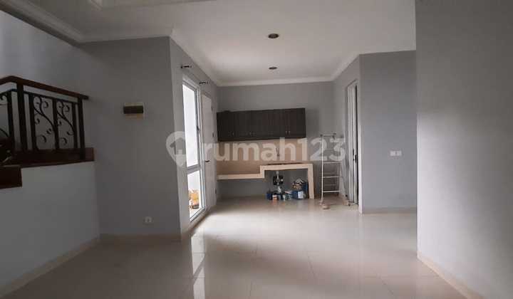 Dijual rumah di Greenwich, bsd, sudah cat ulang 4