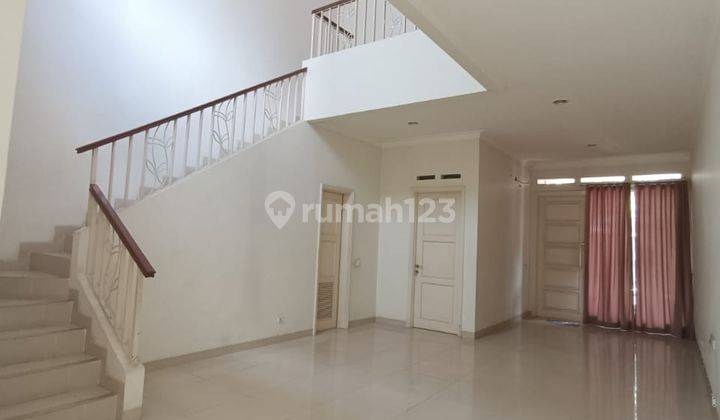 Disewakan rumah di Grisea, gading serpong, min 2 Th sewa, kosongan 1