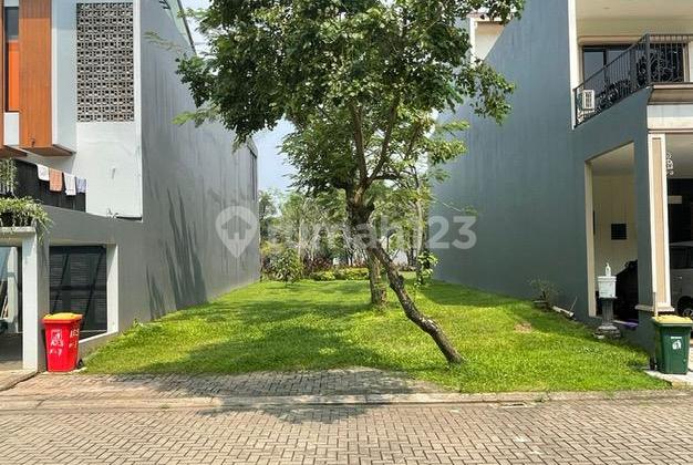 For sale plot in Cajuputih, de park, BSD, facing the park, square, northeast