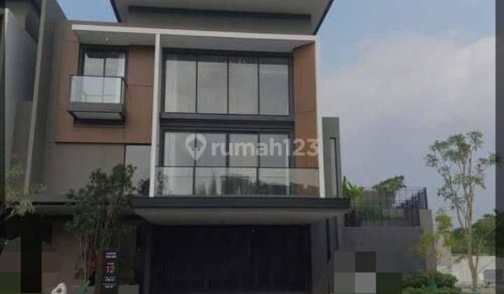 Dijual rumah sultan dekat botanical park BSD, hook, hadap Utara timur lebar 12, rumah siap huni 1