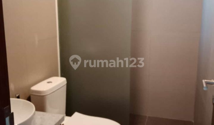 Dijual rumah di Blizfield, BSD dekat IPEKA , baru, mewah 2