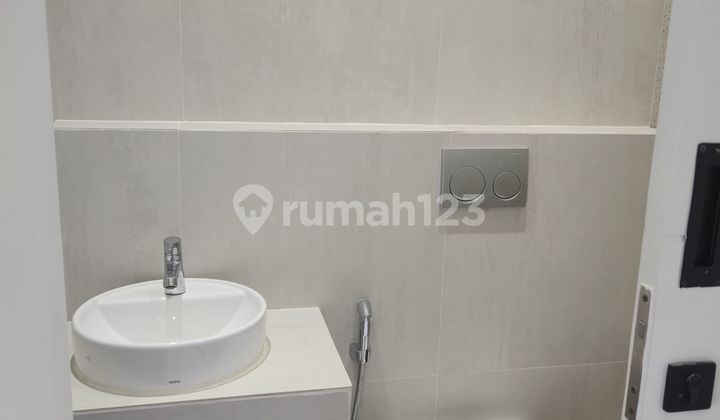 For Sale House in Phg, Gading Serpong, Kt 4, Fully Renovated 2