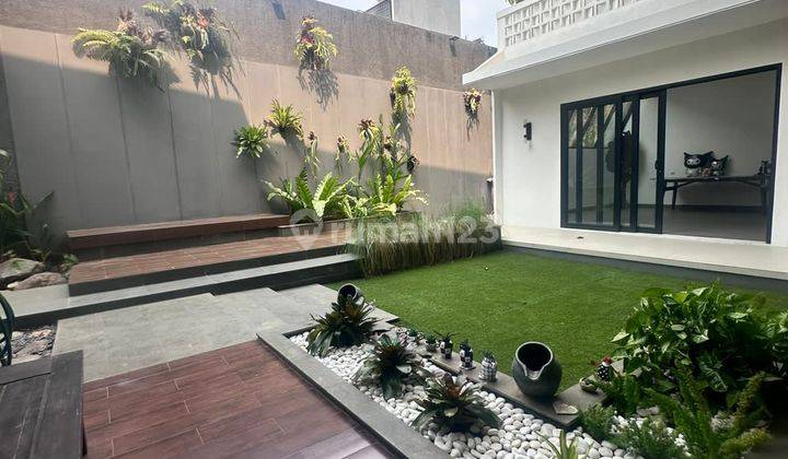 Dijual Rumah Mewah Di Phg, Gading Serpong, Utara, Lantai Marmer 2