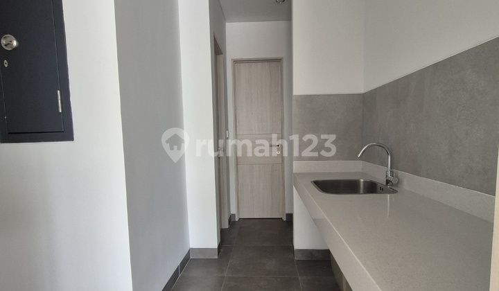 For Rent: Building in BSD, Next to the Road, 5 Floors, Northpoint