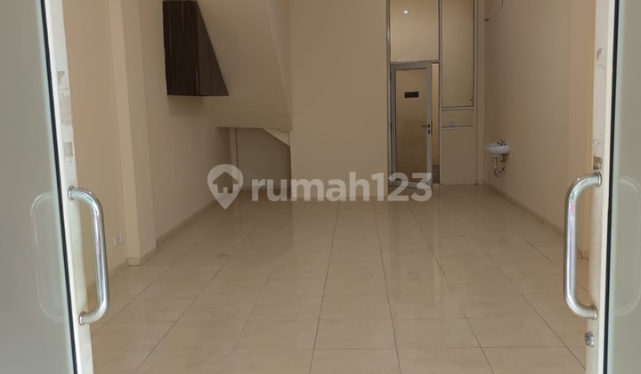 Disewakan Ruko Astc, Alam Sutera, Hanya Disewakan 2 Lantai Dari 3 Lantai