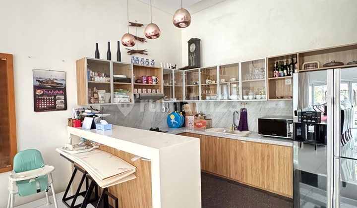 House In De Park, Bsd, Brassia, Luxury House, 6 Bedrooms, Very Comfortable 2