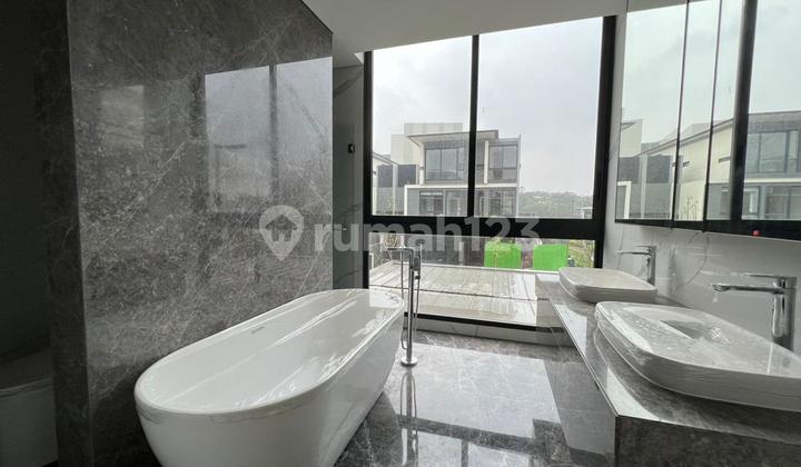 For Rent House in Lyndon, Navapark, New House, Has Elevator For Rent House in Lyndon, Navapark, New House, Has Elevator